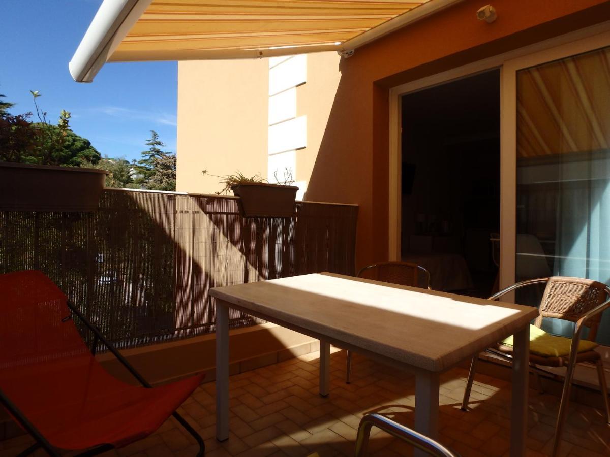 Residence Veles Plage Cannes Eksteriør billede
