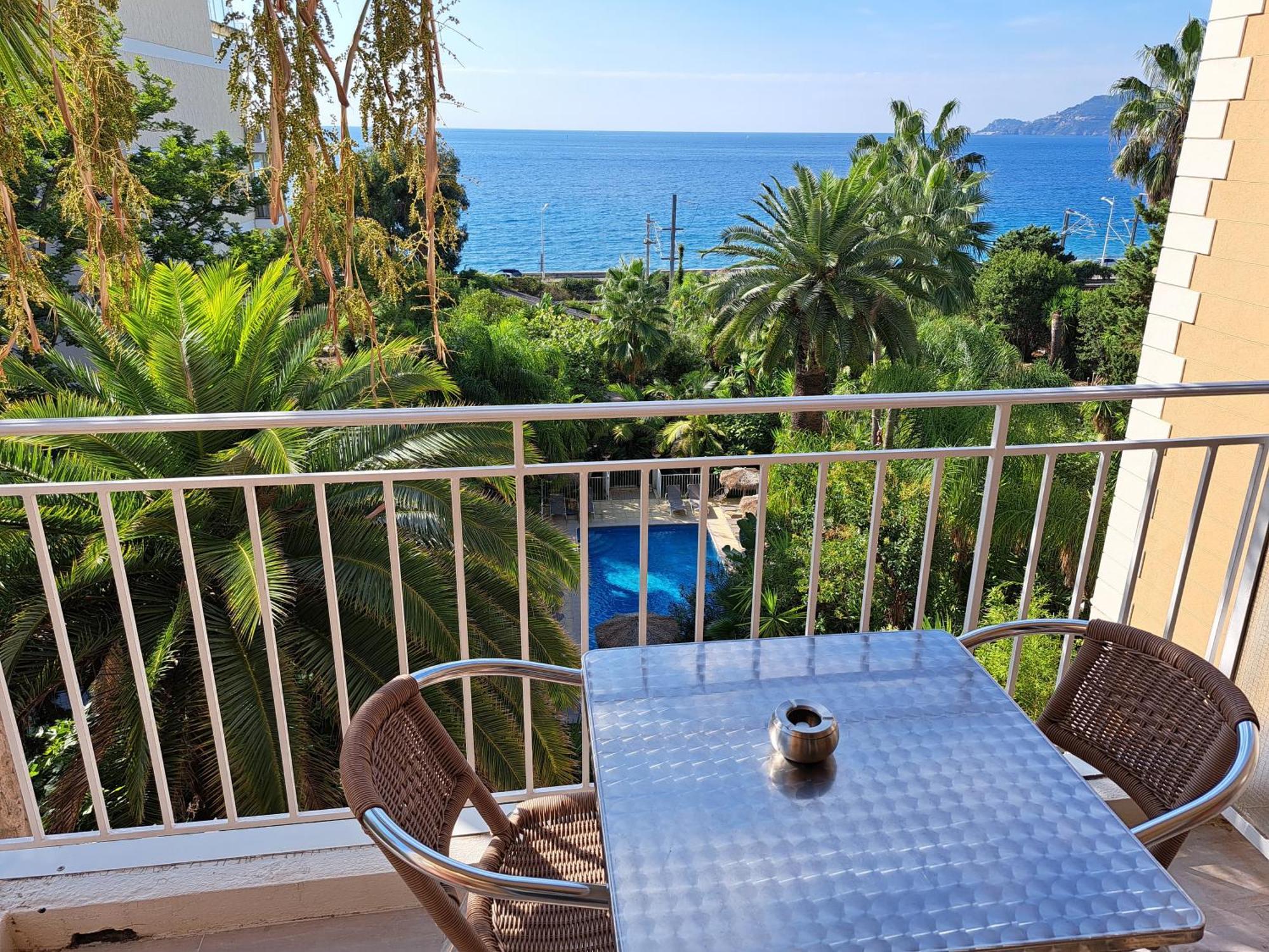 Residence Veles Plage Cannes Eksteriør billede